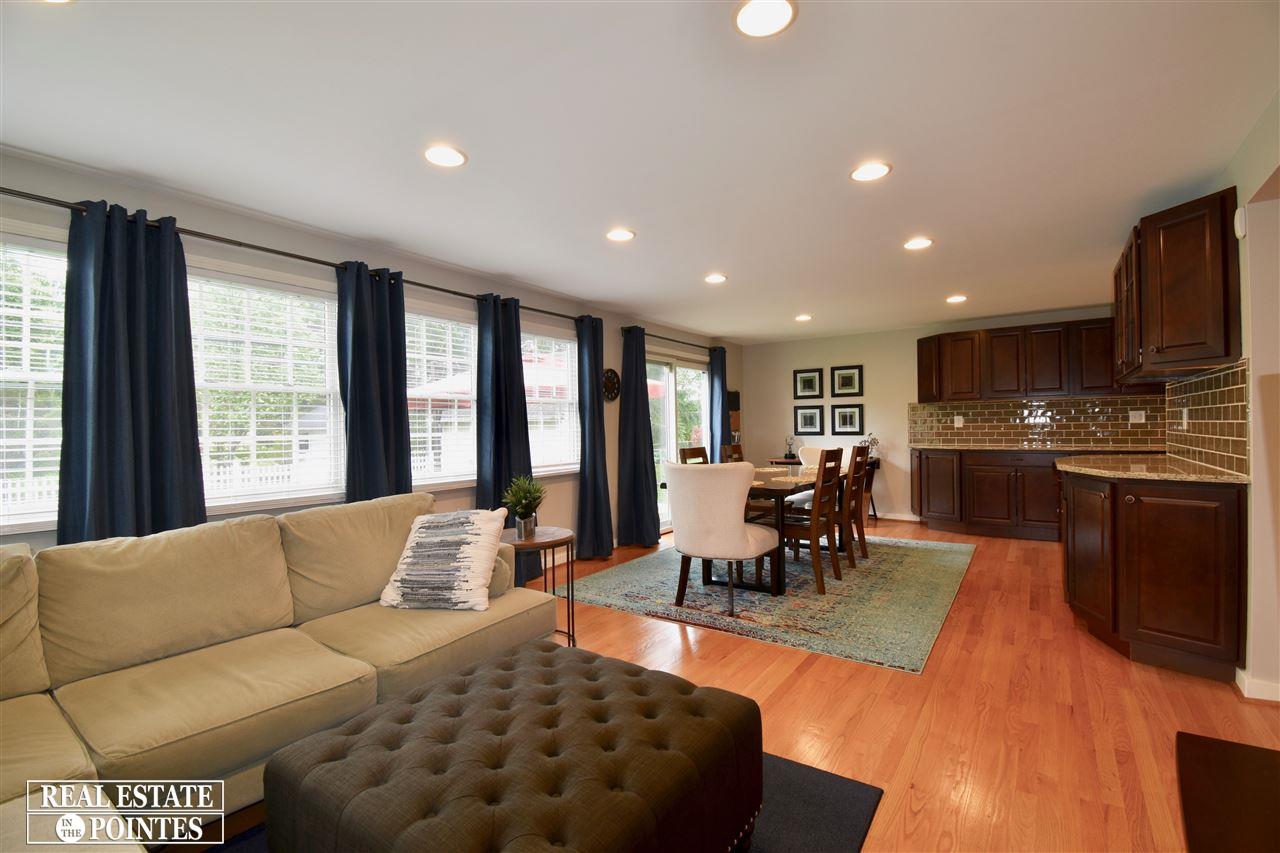 1280 North Oxford Road Grosse Pointe Woods, MI 48236 - Photo 7 of 27