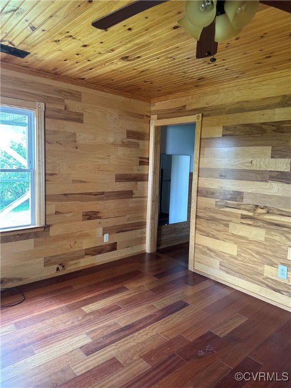 860 Allens Lake Road Dillwyn, VA 23936 - Photo 35 of 47 Spare room featuring dark wood finished floors, wo
