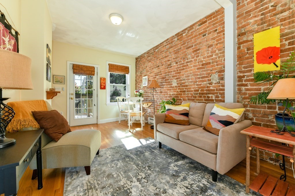 6 Alfred Street, Unit 3 Boston, MA 02130 - Photo 1 of 17 Gallery Image 1
