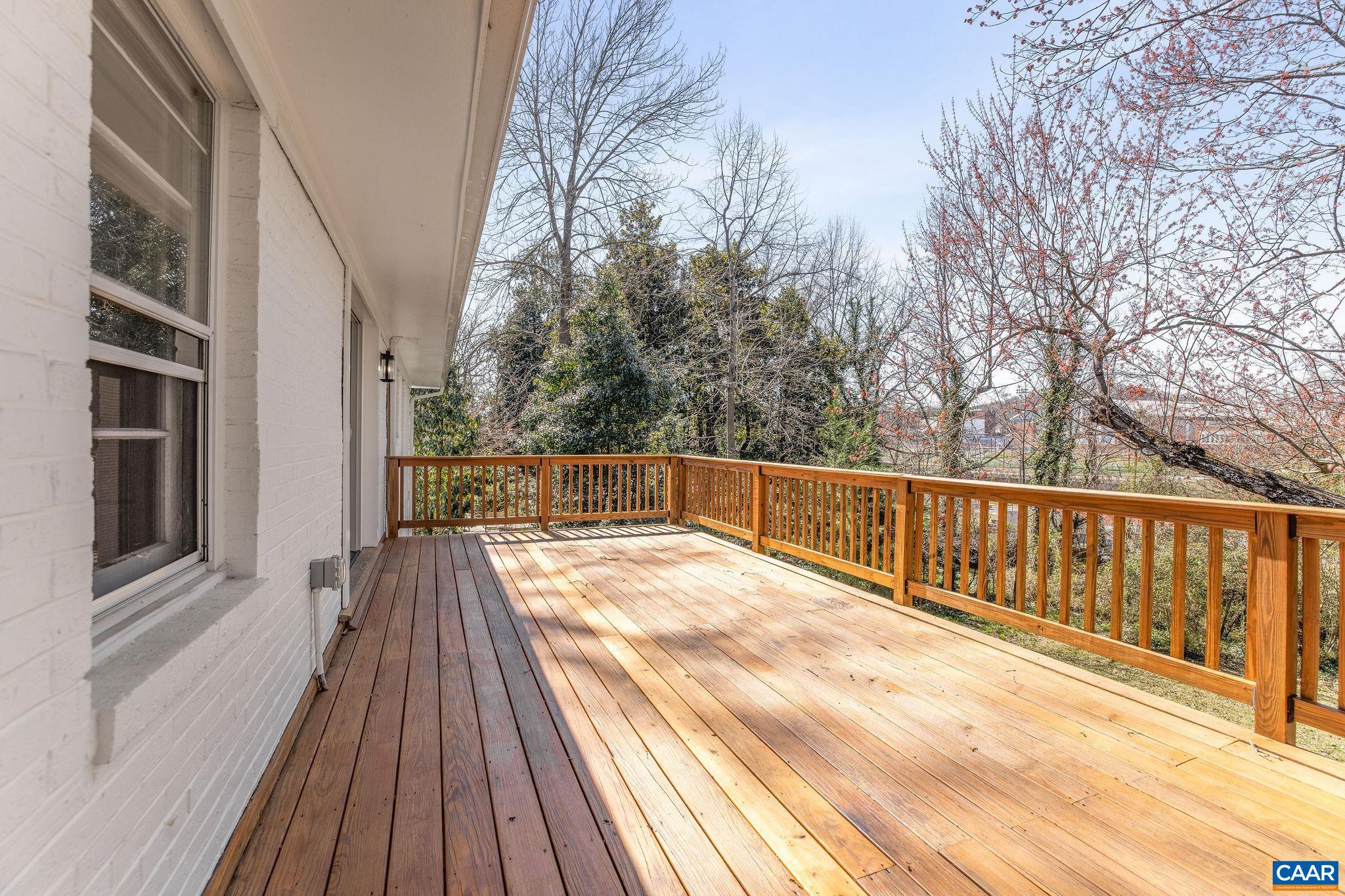 26 University Circle Charlottesville, VA 22903 - Photo 35 of 38 a view of balcony with wooden floor and fence