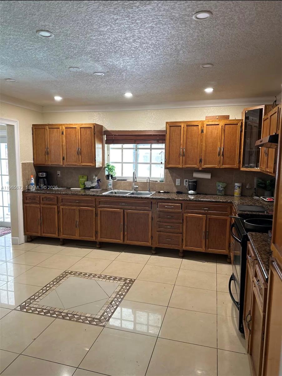 30255 Southwest 197th Avenue Homestead, FL 33030 - Photo 7 of 35 Photo 7