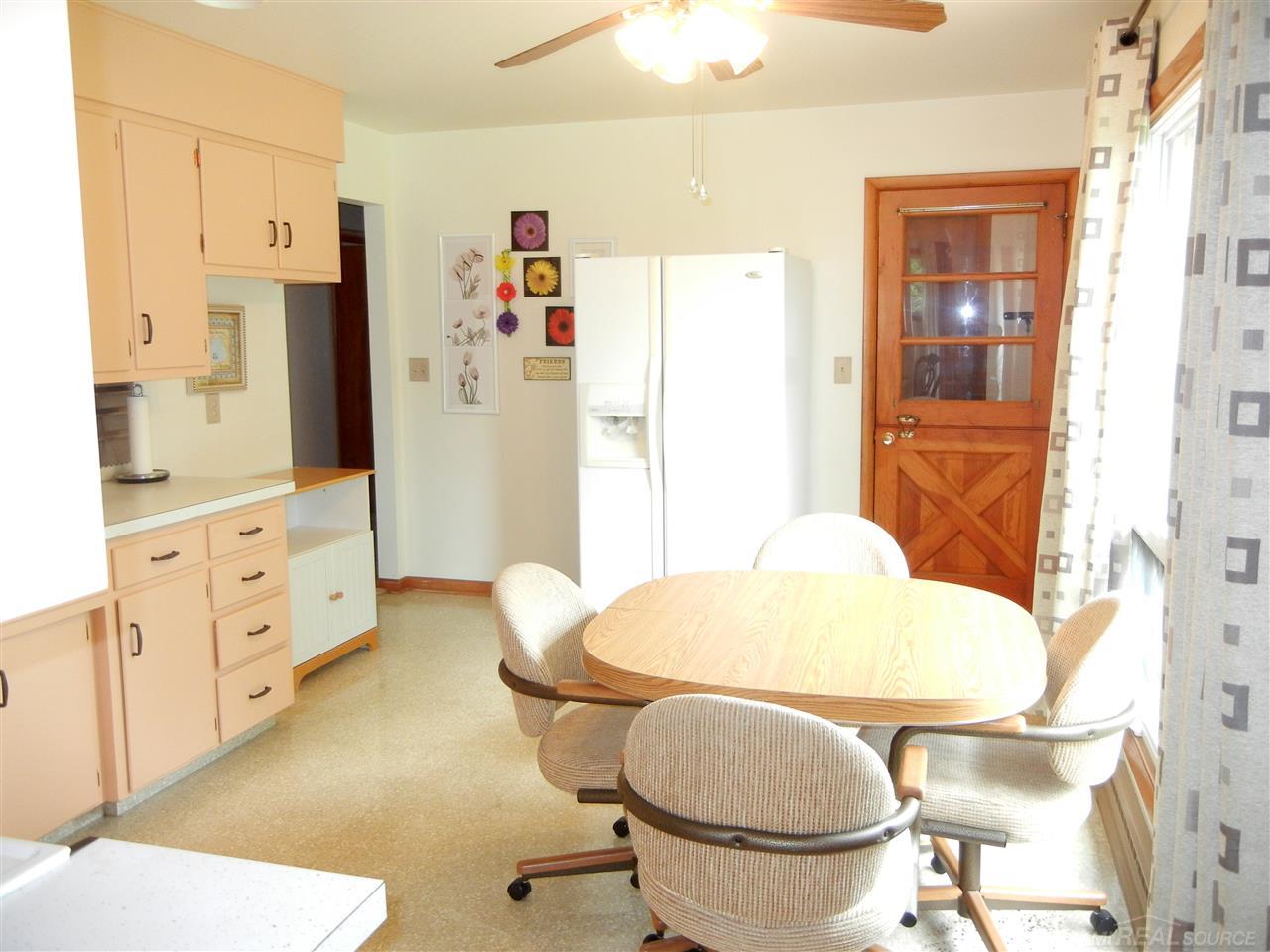 5900 North Delaney Road Owosso, MI 48867 - Photo 3 of 41 Gallery Image 3