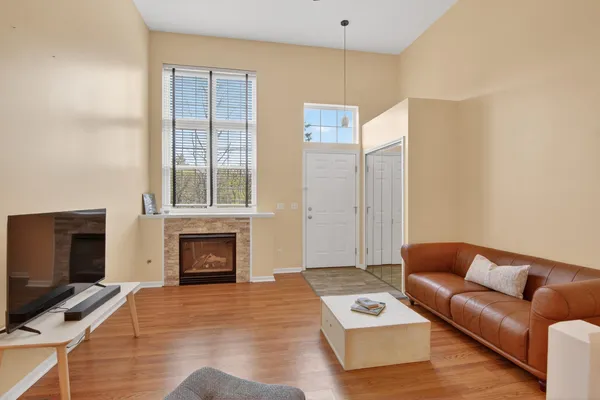 $2,200 | 1930 Lindsay Lane, Ann Arbor, MI 48104