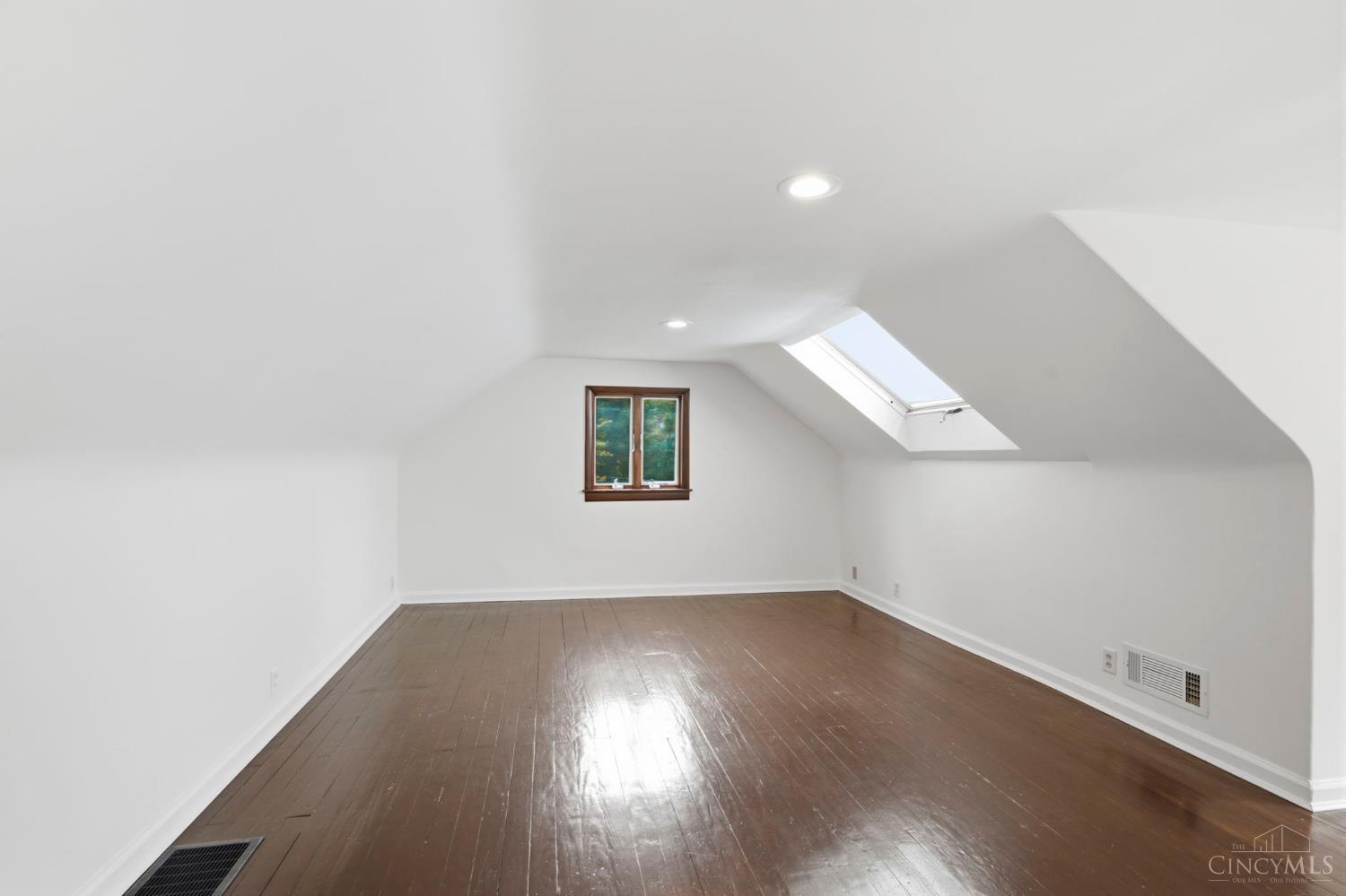 7767 Shawnee Run Road Cincinnati, OH 45243 - Photo 41 of 68 Gallery Image 41