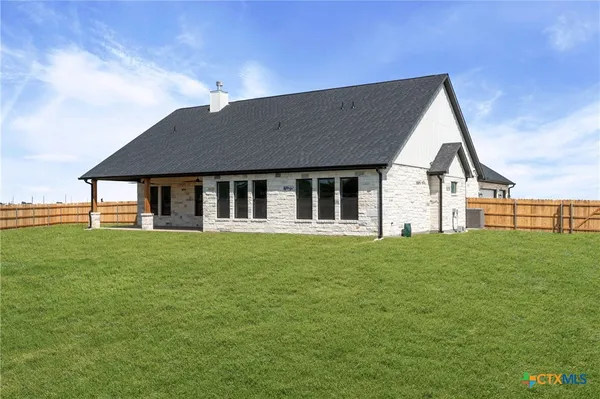 $638,899 | 11042 Eagle Walk Boulevard, Salado, TX 76571