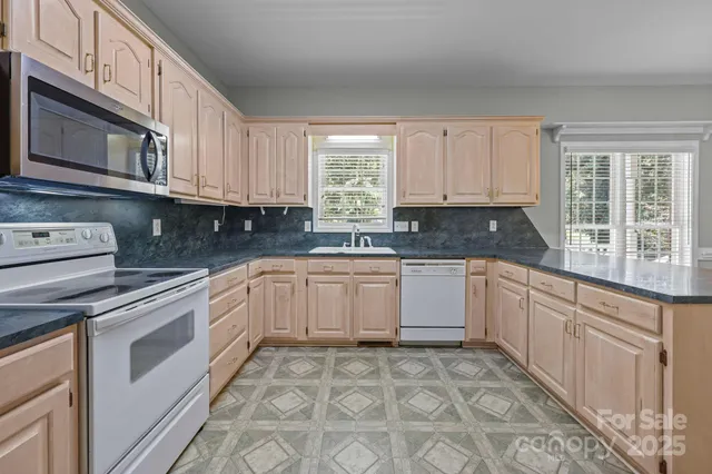 $529,900 | 174 Willow Creek Drive, Stanfield, NC 28163