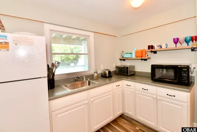 $975,000 | 206 Heritage Lane, Kitty Hawk, NC 27949