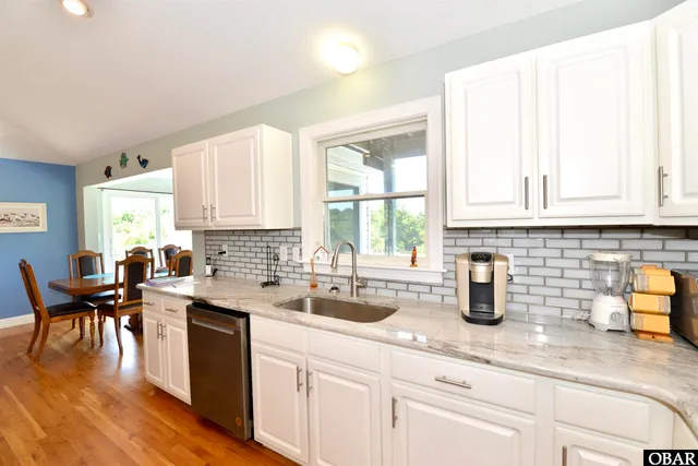 $975,000 | 206 Heritage Lane, Kitty Hawk, NC 27949