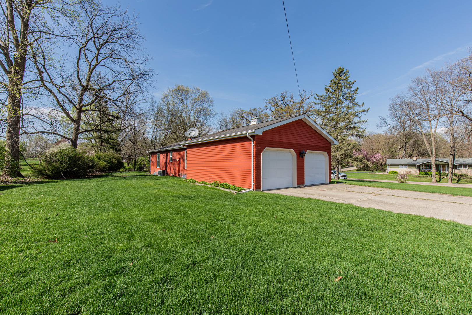 1 Century Road Spring Valley, IL 61362 - Photo 20 of 24 a backyard of a house with lots of green space