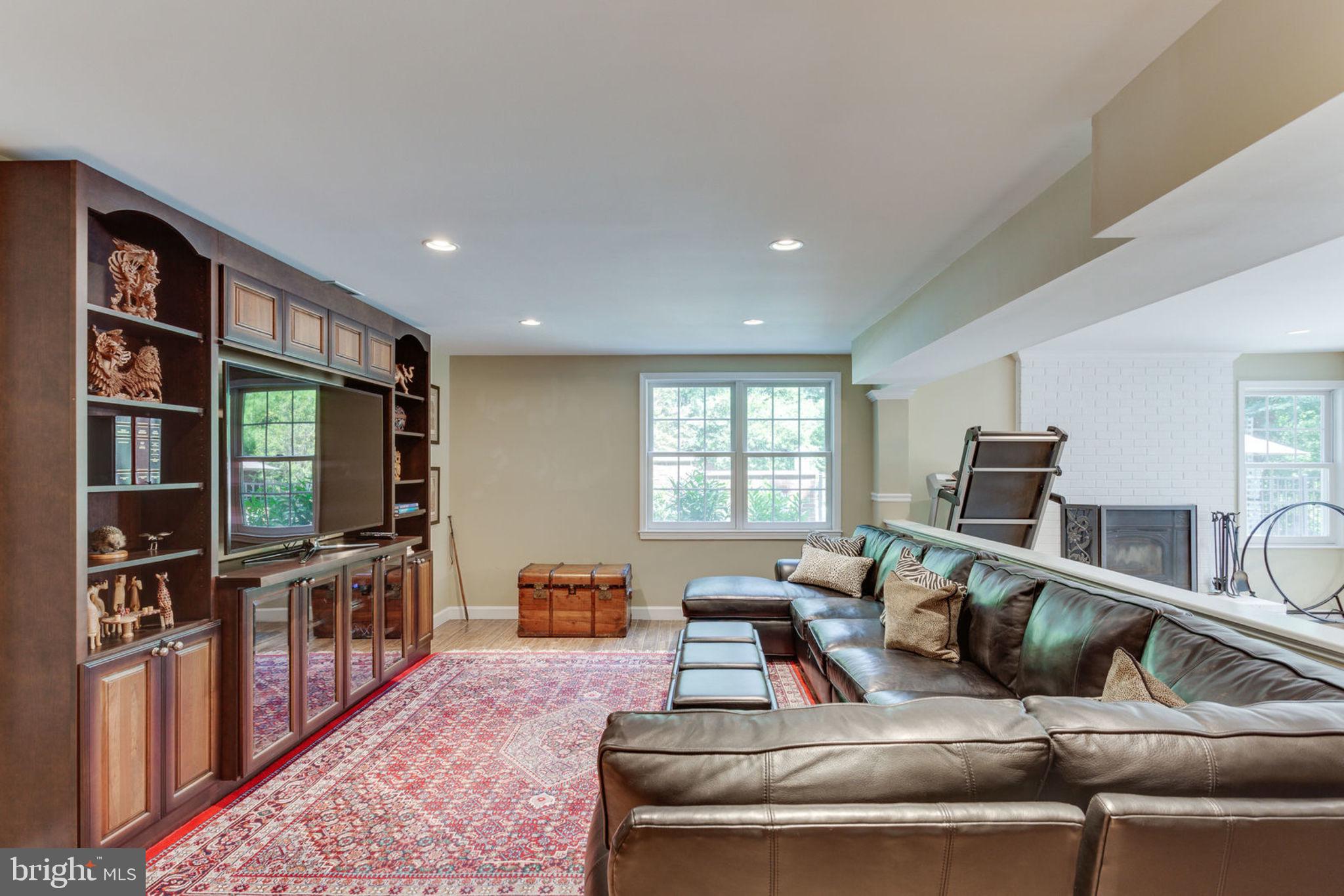 533 Clear Spring Road Great Falls, VA 22066 - Photo 36 of 63 Media Area