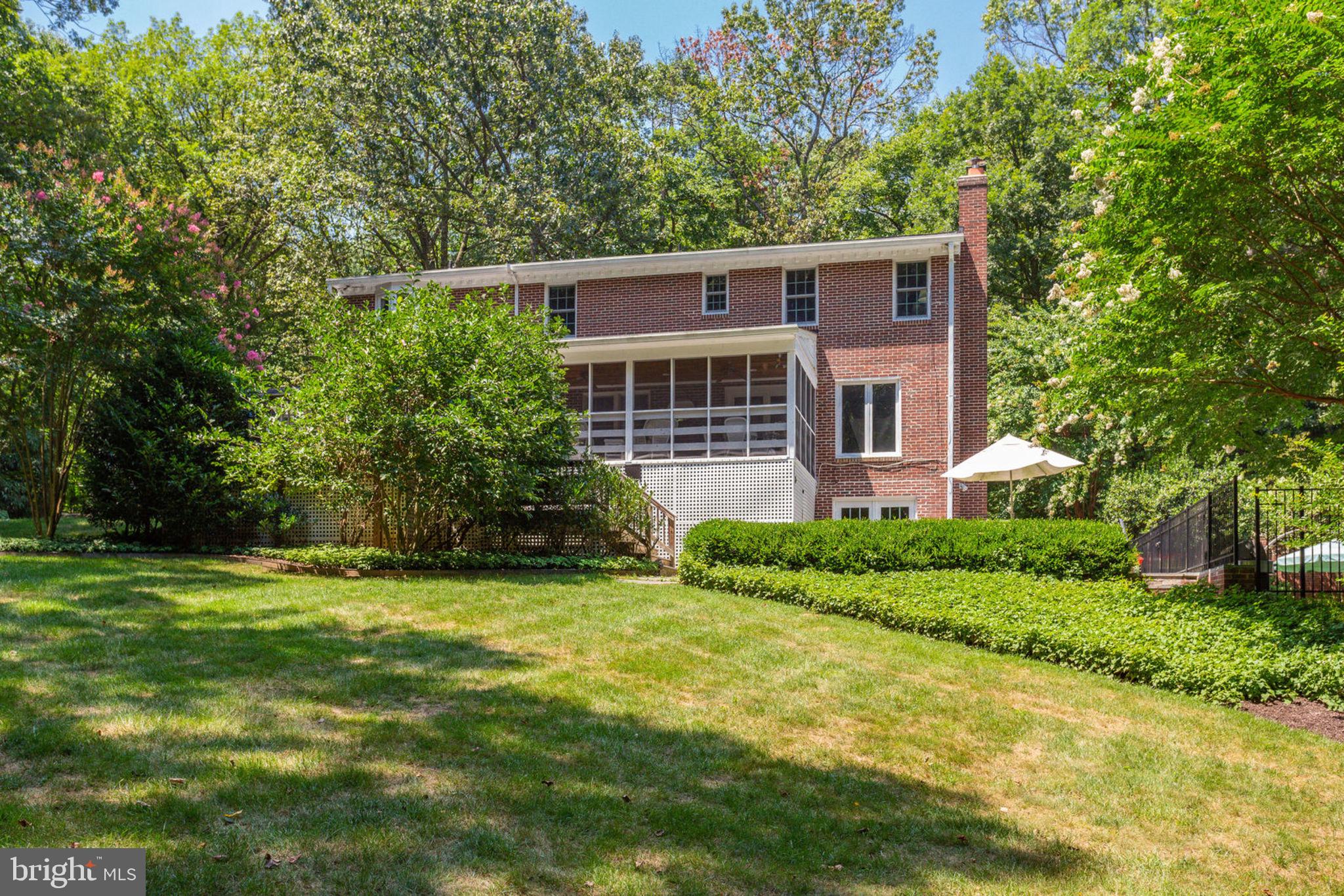 533 Clear Spring Road Great Falls, VA 22066 - Photo 43 of 63 All brick home