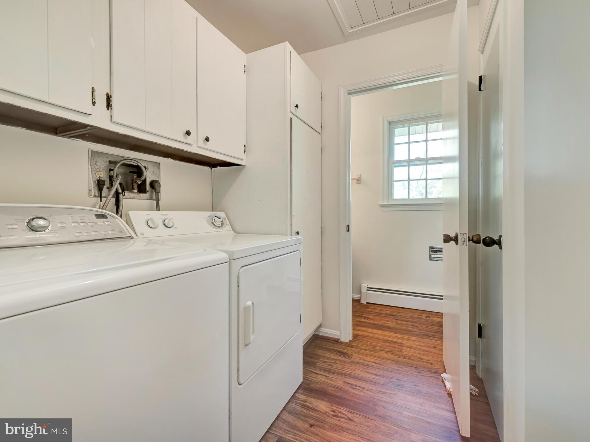 2415 Mullinix Mill Road Mount Airy, MD 21771 - Photo 16 of 30 Laundry off Kitchen