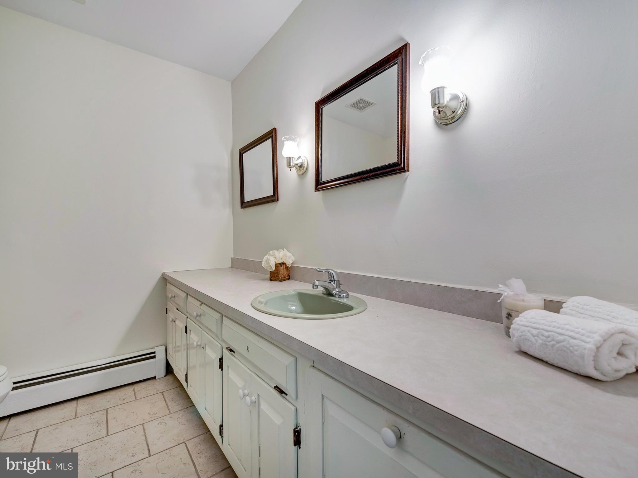 2415 Mullinix Mill Road Mount Airy, MD 21771 - Photo 25 of 30 Hall Bathroom