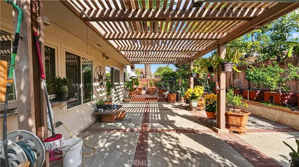 $1,685,000 | 14272 Saarinen Court, Irvine, CA 92606