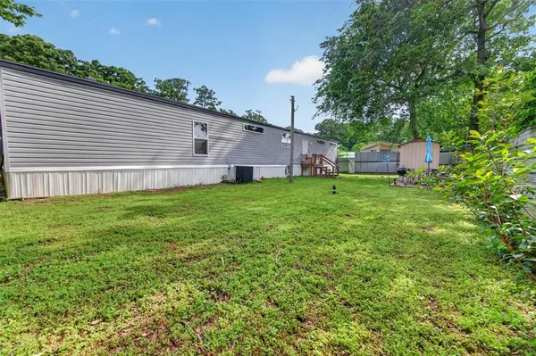 $145,900 | 21760 Shady Trail, Chandler, TX 75758
