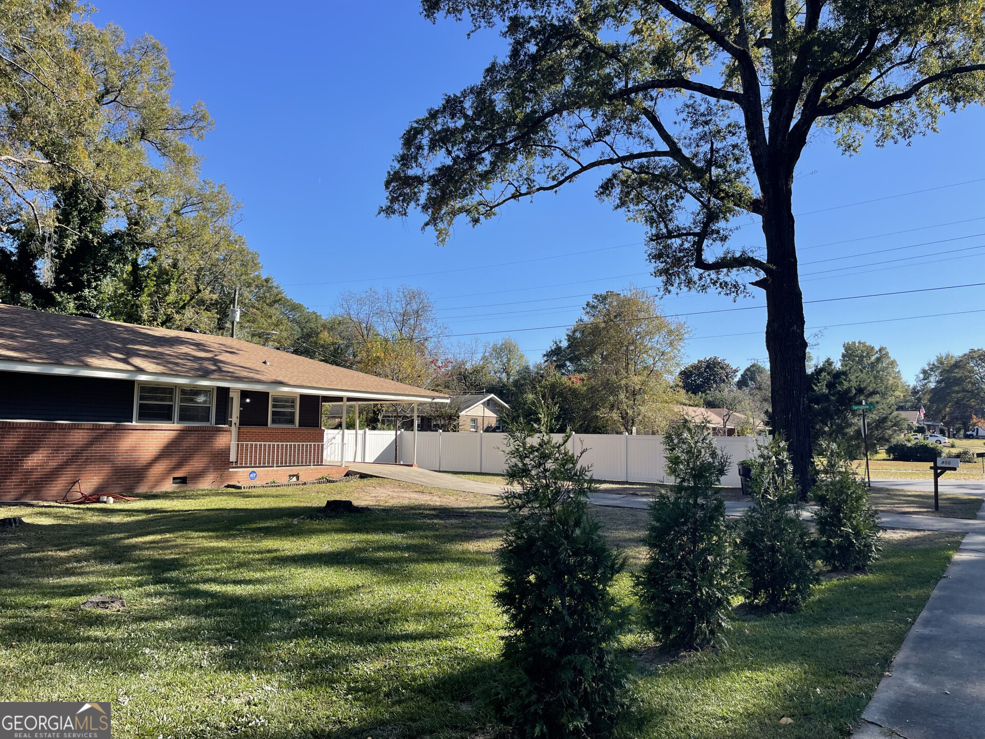 800 North Briarcliff Road Warner Robins, GA 31088 - Photo 2 of 41