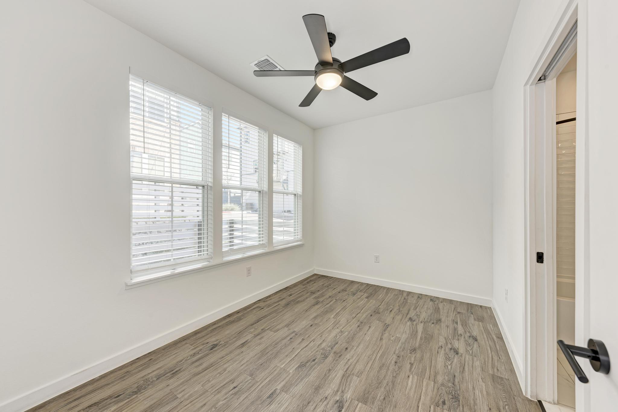 3809 Valley View Road, Unit 14 Austin, TX 78704 - Photo 11 of 38