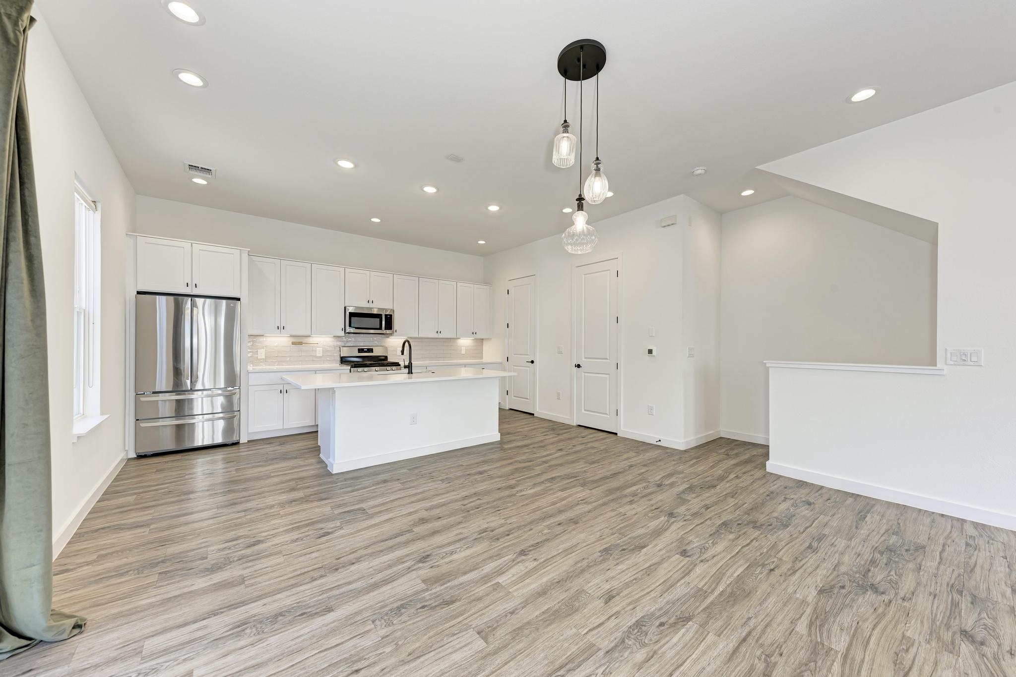 3809 Valley View Road, Unit 14 Austin, TX 78704 - Photo 16 of 38