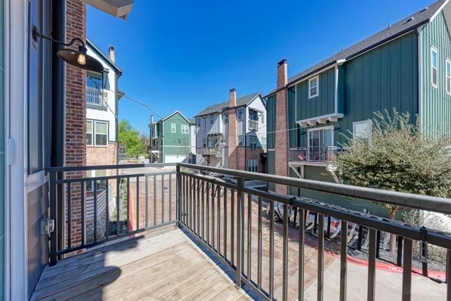 $4,099 | 3809 Valley View Road, Unit 14, Austin, TX 78704