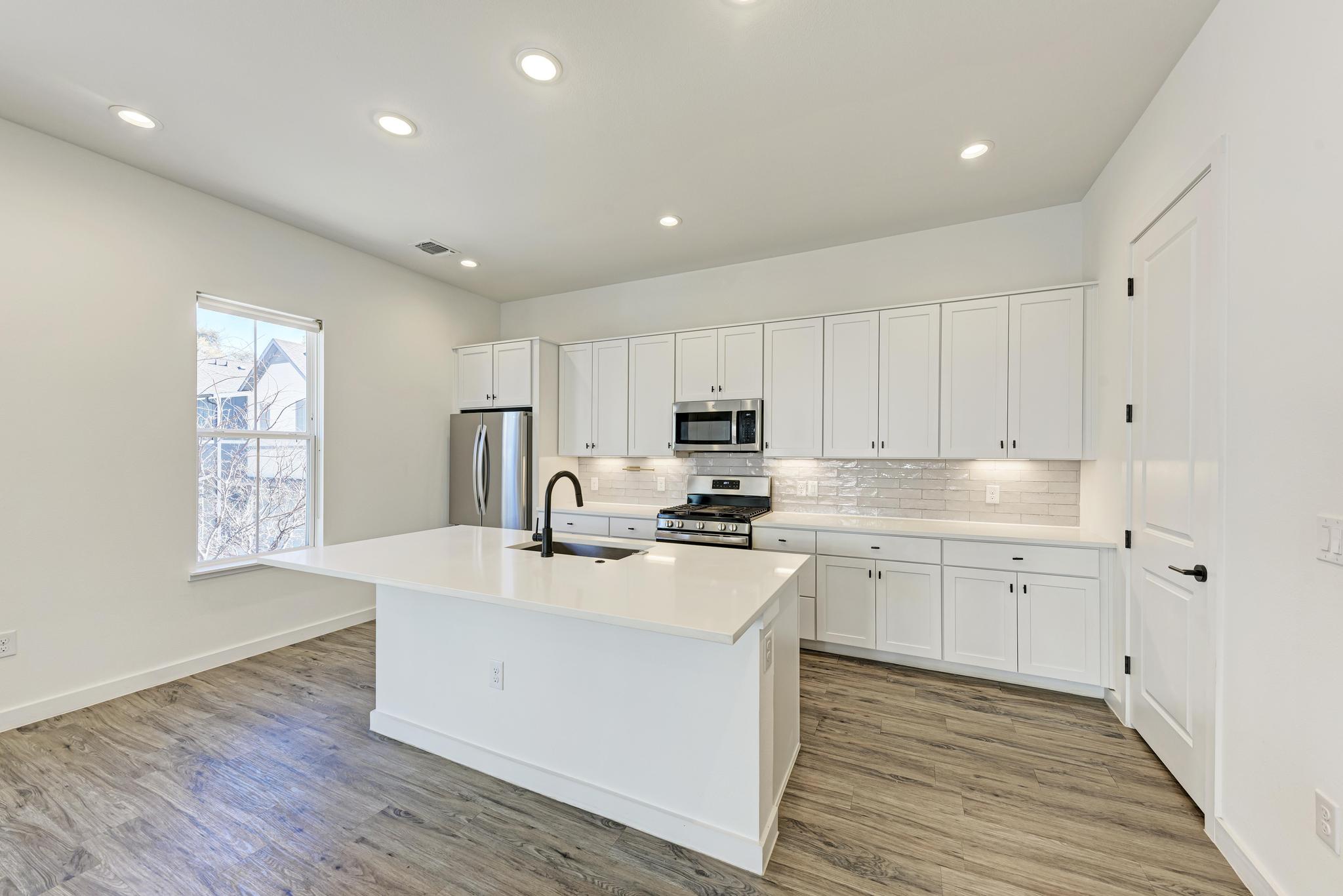 3809 Valley View Road, Unit 14 Austin, TX 78704 - Photo 21 of 38