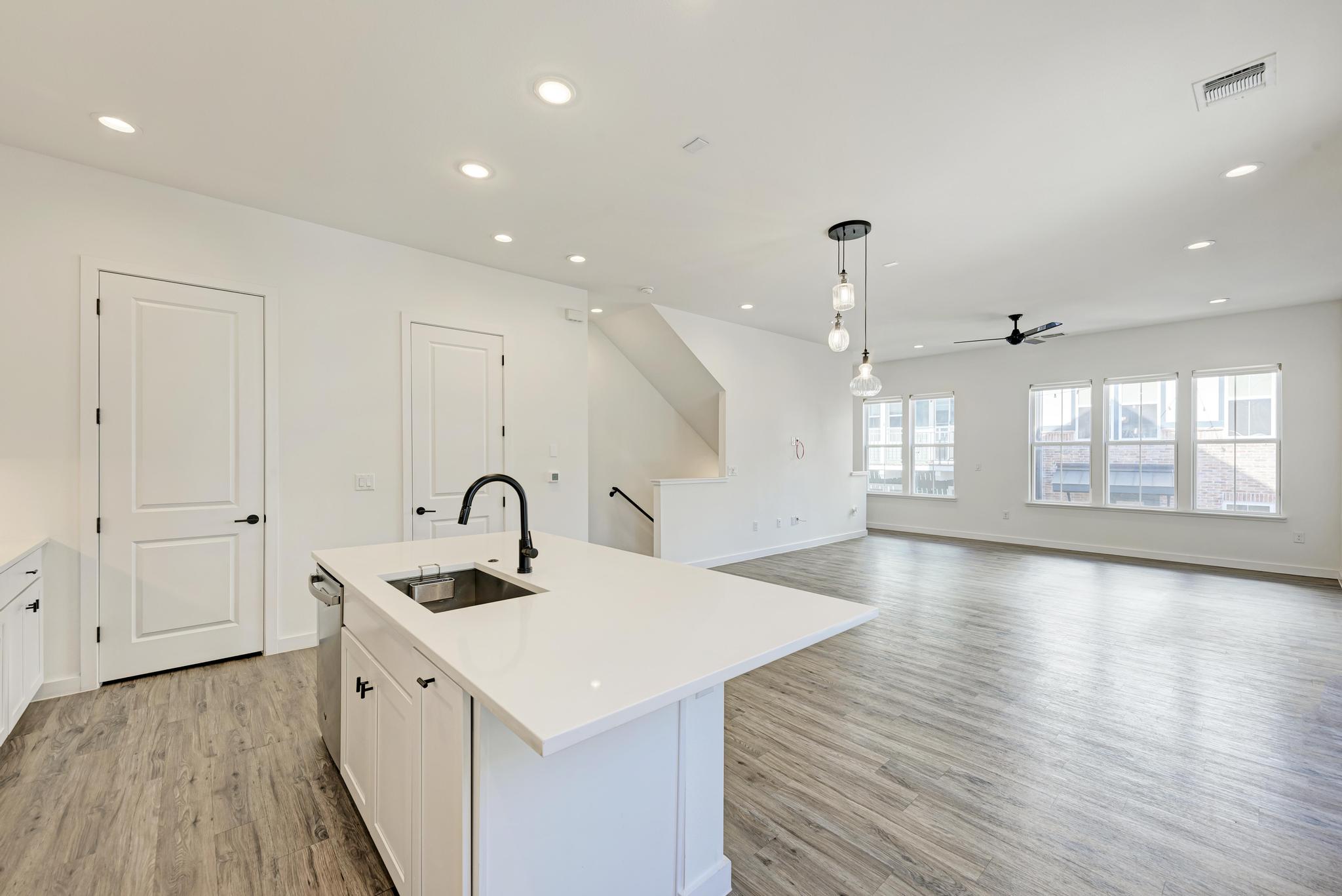 3809 Valley View Road, Unit 14 Austin, TX 78704 - Photo 23 of 38