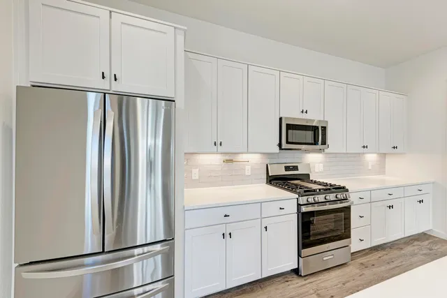 $4,099 | 3809 Valley View Road, Unit 14, Austin, TX 78704