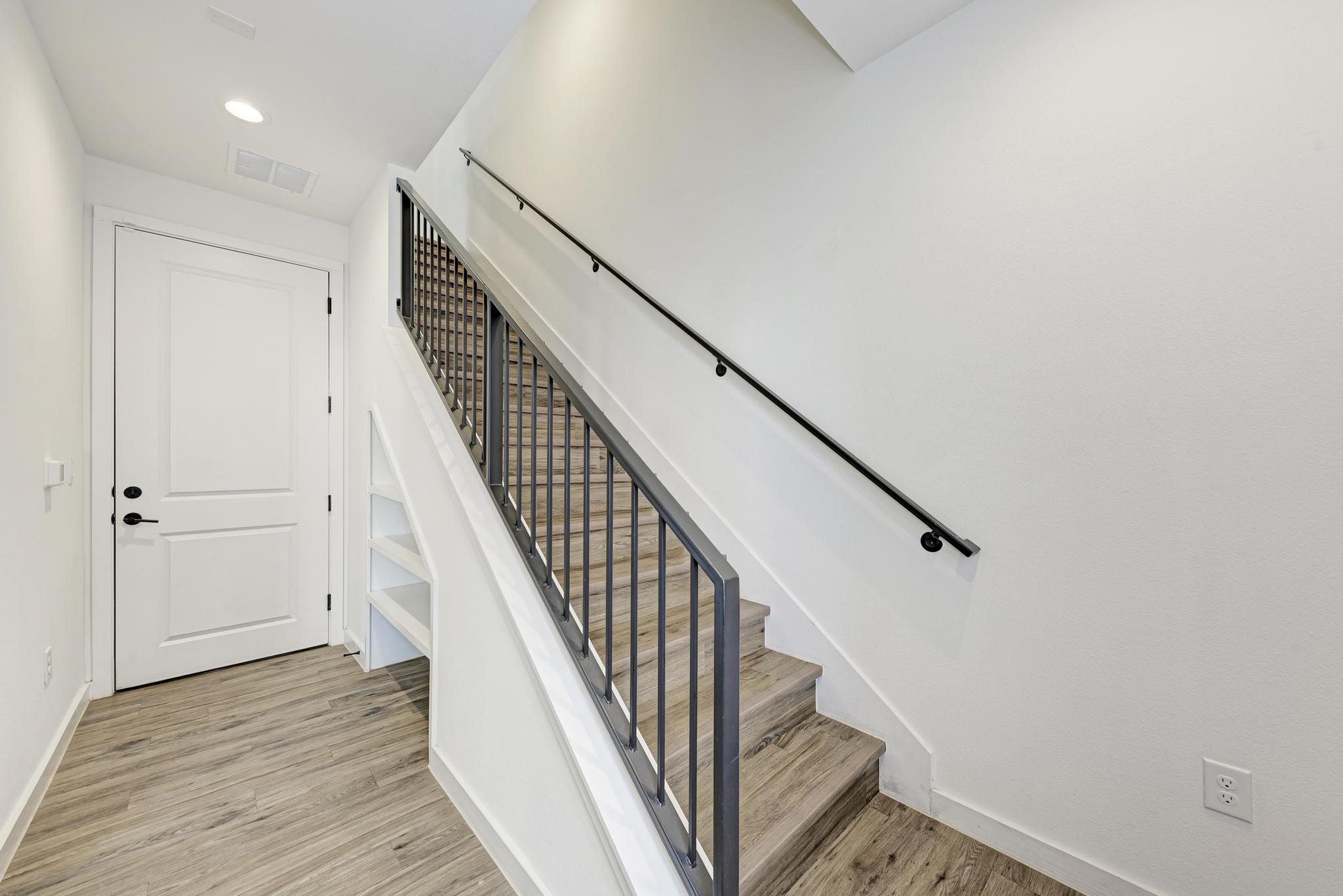 3809 Valley View Road, Unit 14 Austin, TX 78704 - Photo 3 of 38