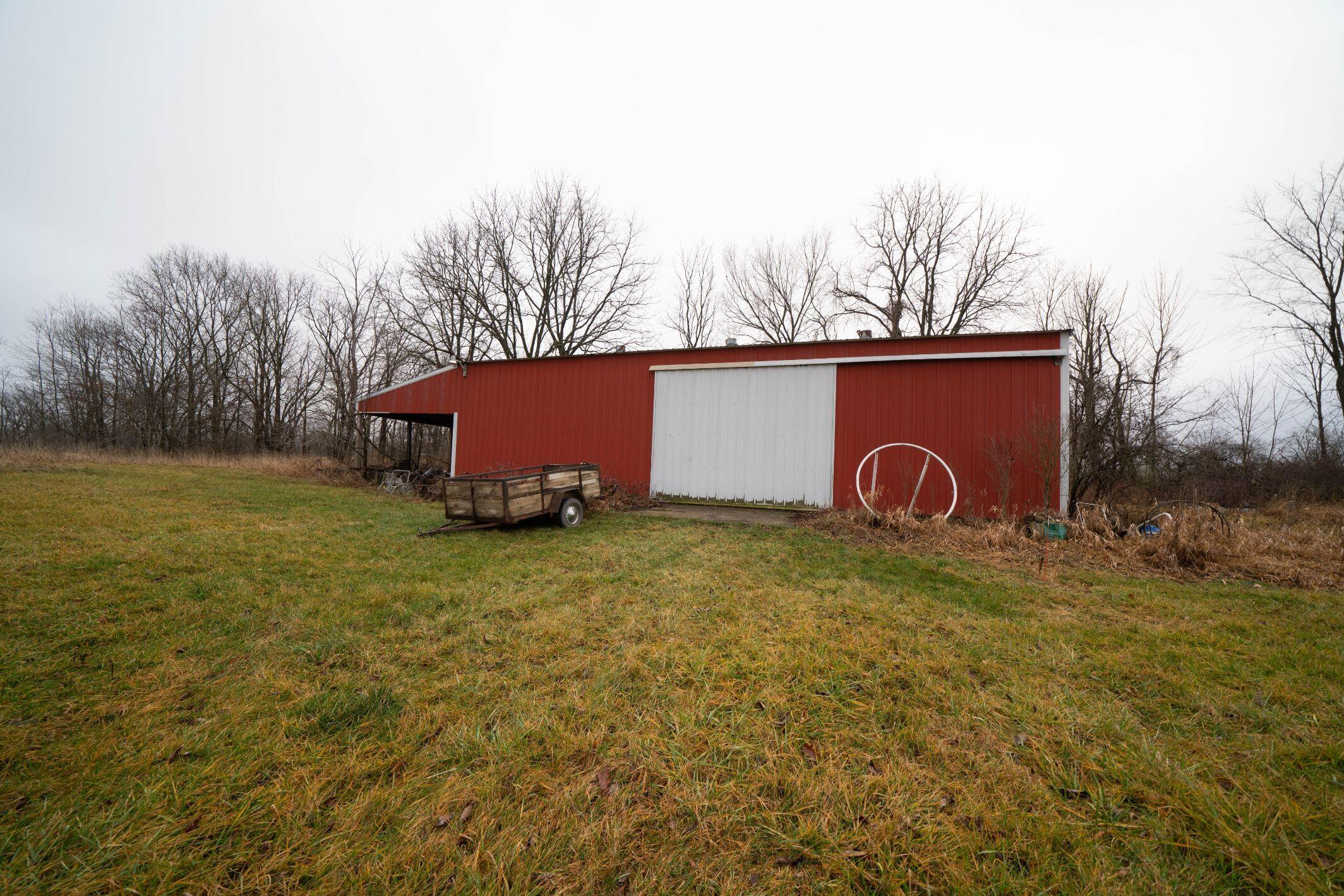5195 North Burkhart Road Howell, MI 48855 - Photo 25 of 38 26