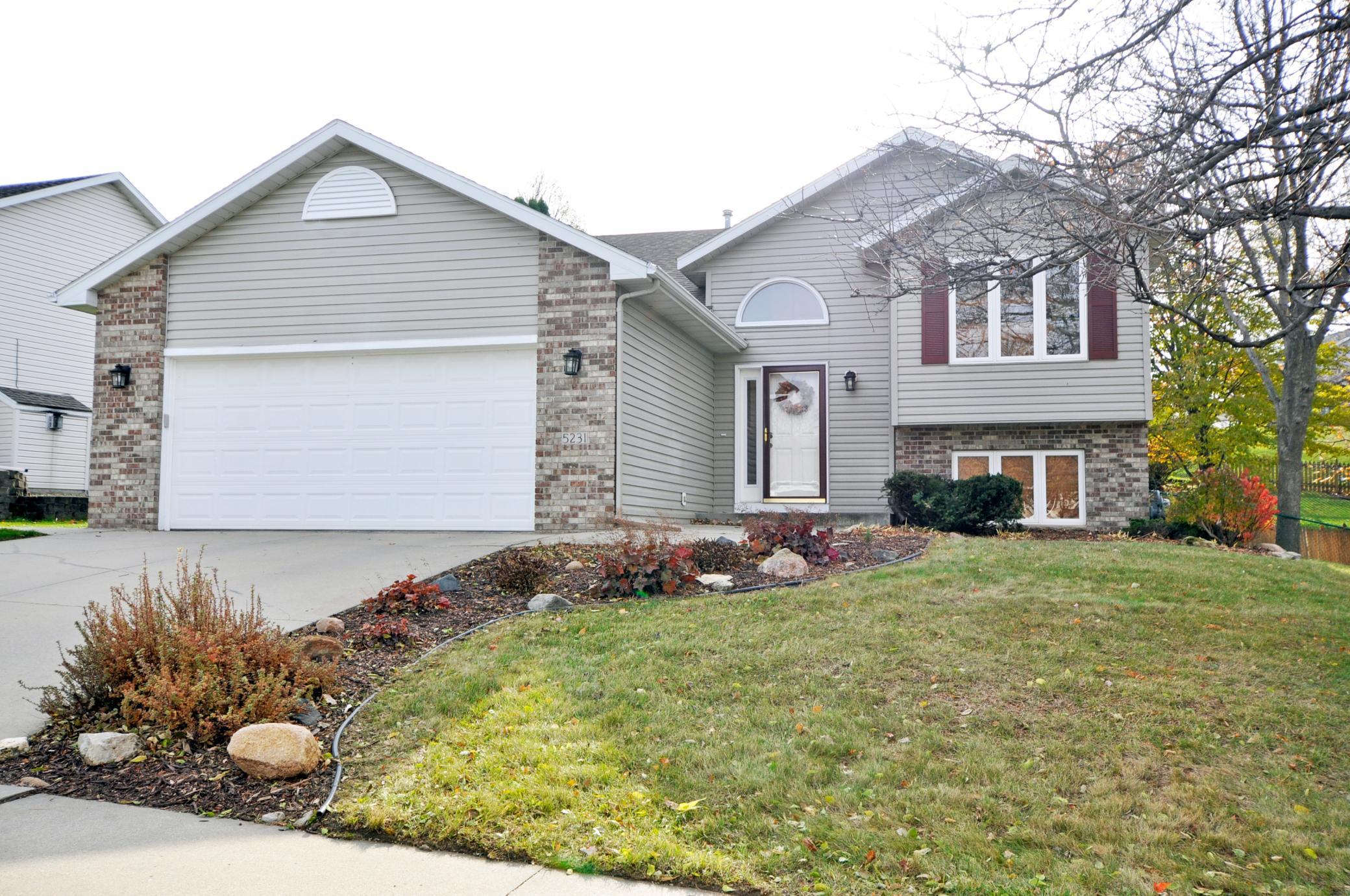 5231 Nicklaus Drive Northwest Rochester, MN 55901 - Photo 1 of 33 Gallery Image 1