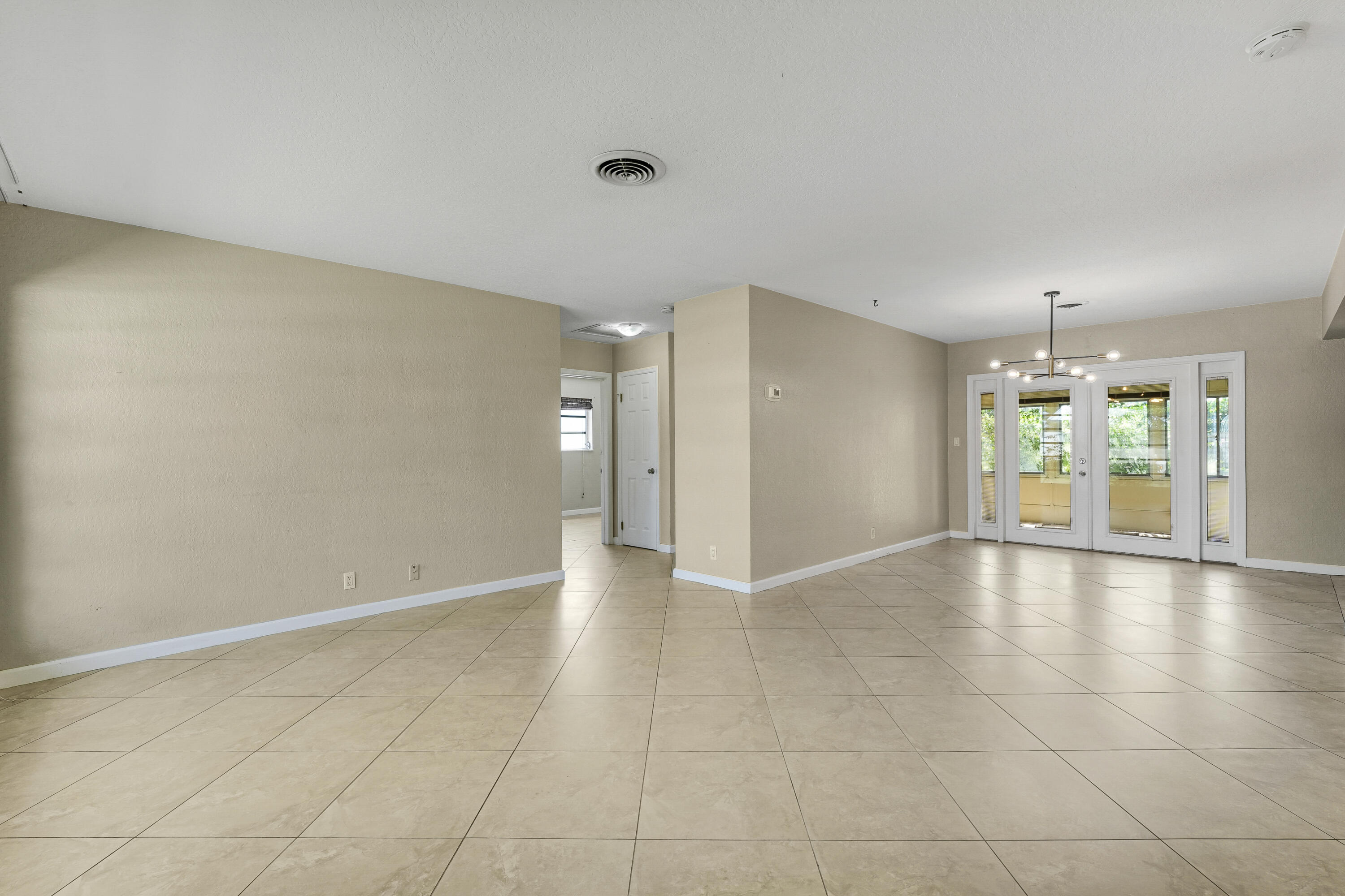 20 Willow Road Tequesta, FL 33469 - Photo 14 of 43 House-1
