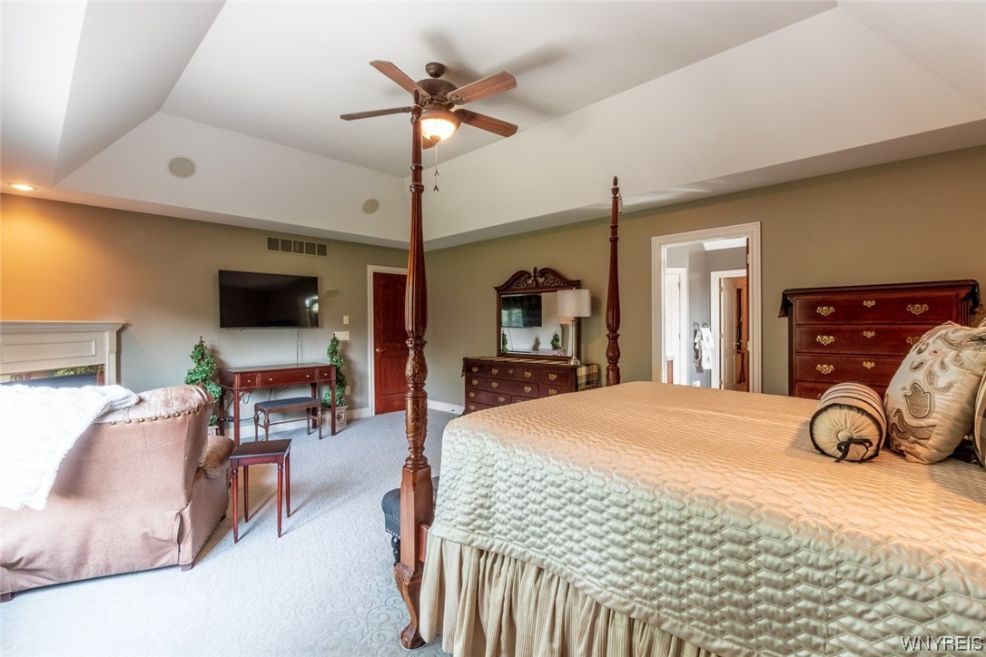 84 Laurel Lane Amherst, NY 14221 - Photo 31 of 50