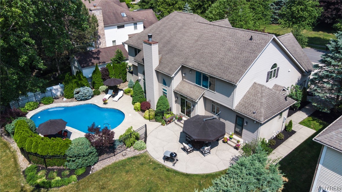 84 Laurel Lane Amherst, NY 14221 - Photo 4 of 50