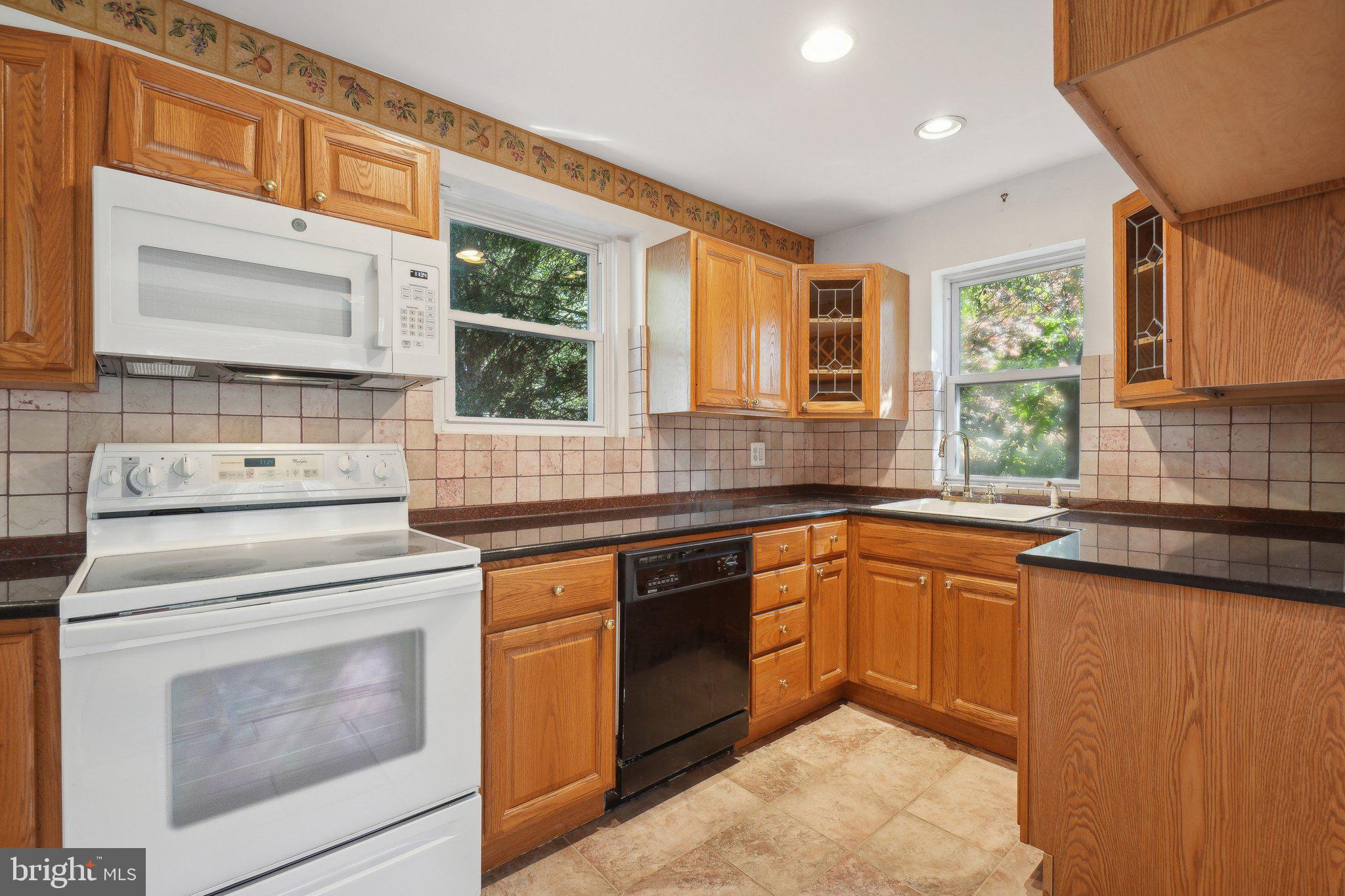 6 Park Valley Road Silver Spring, MD 20910 - Photo 12 of 36