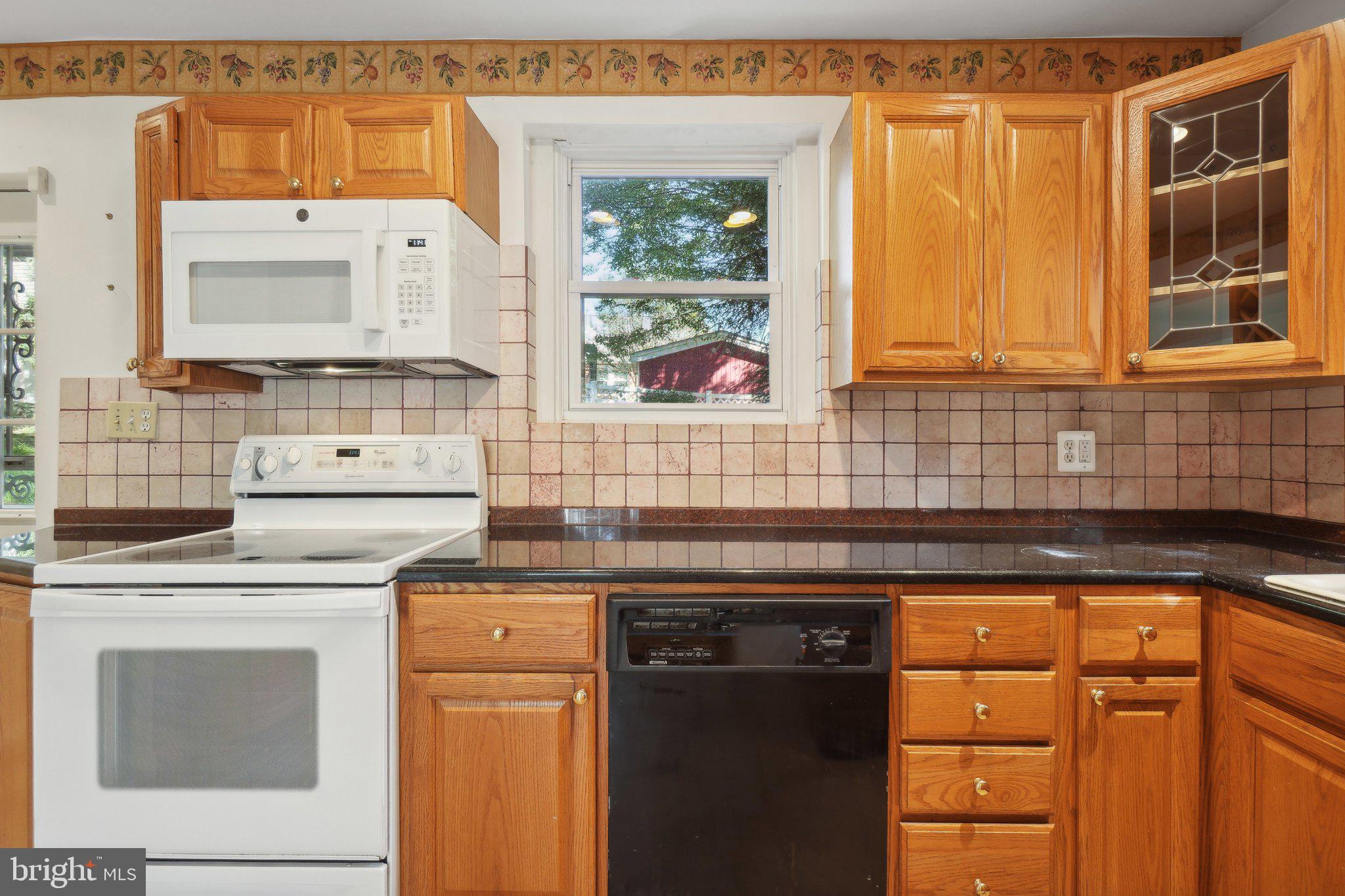 6 Park Valley Road Silver Spring, MD 20910 - Photo 13 of 36