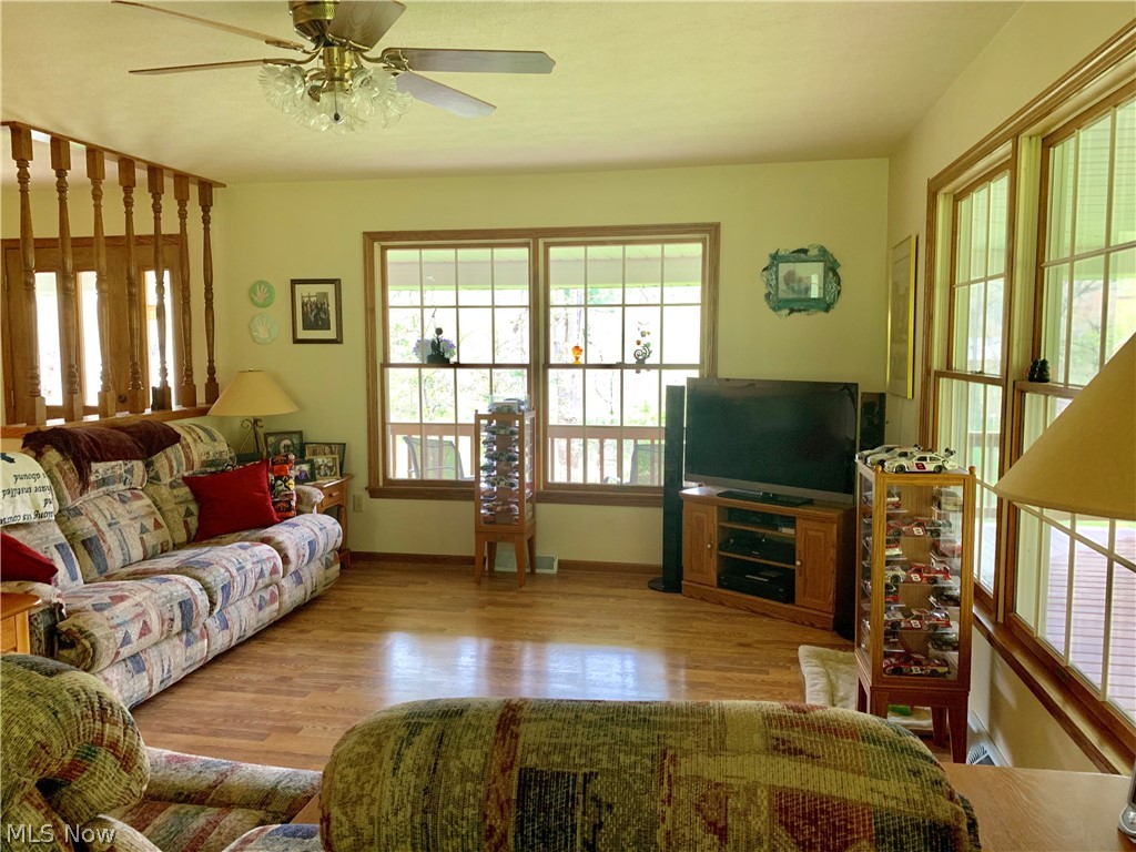 6224 Middle Run Road Dover, OH 44622 - Photo 6 of 28