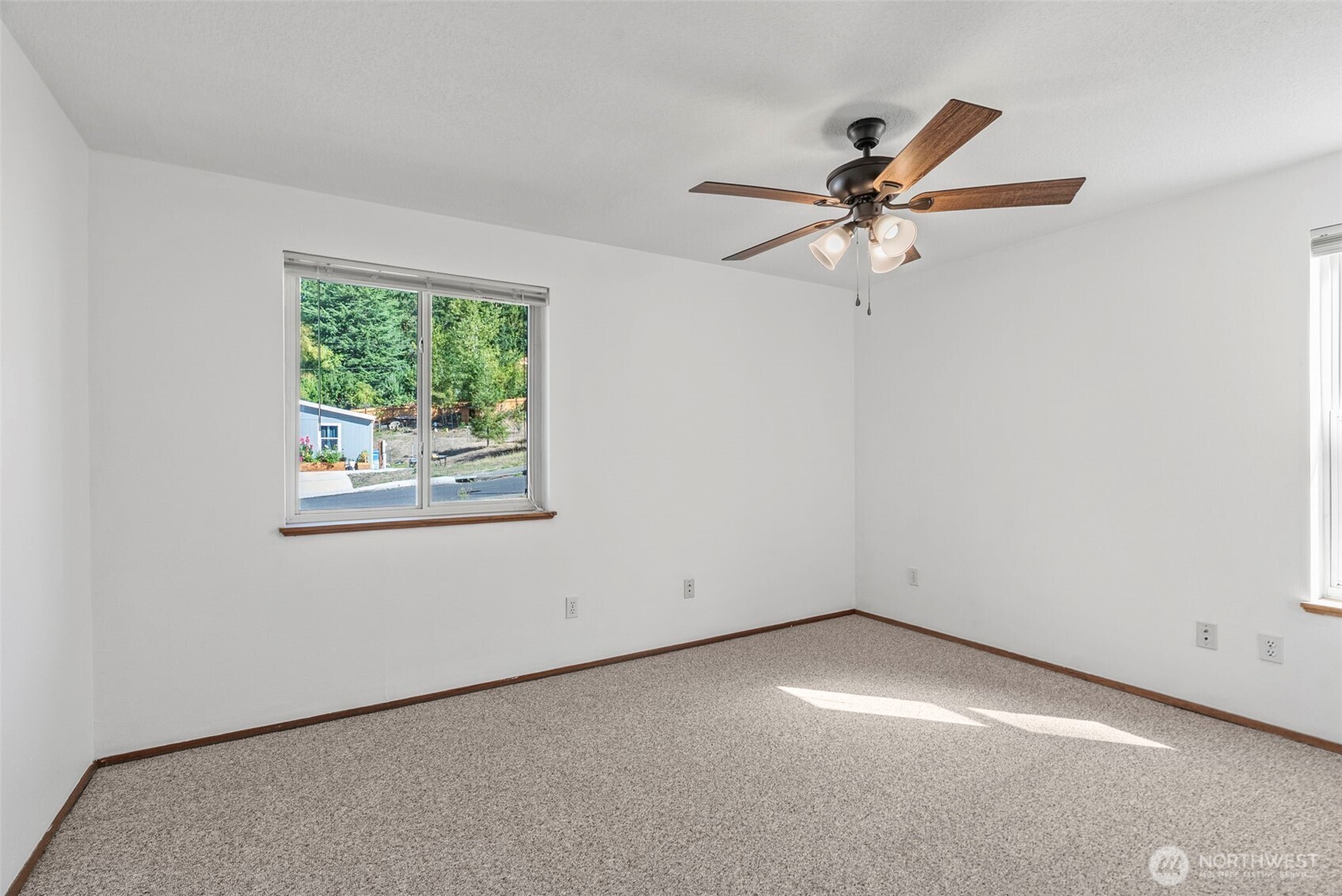 404 Rons Court Kelso, WA 98626 - Photo 20 of 28 Gallery Image 20