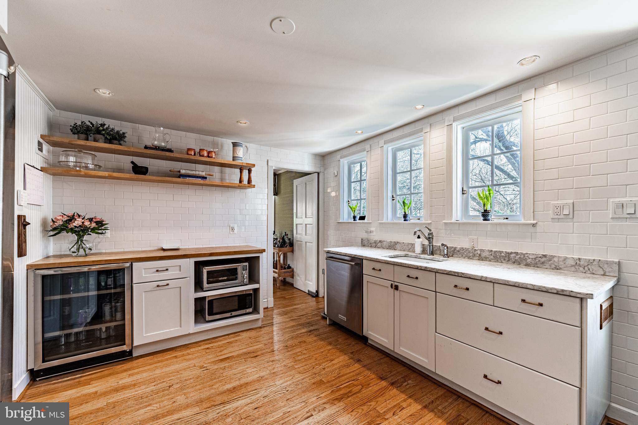 5 Middleton Court Baltimore, MD 21212 - Photo 13 of 38 Built-In Bar