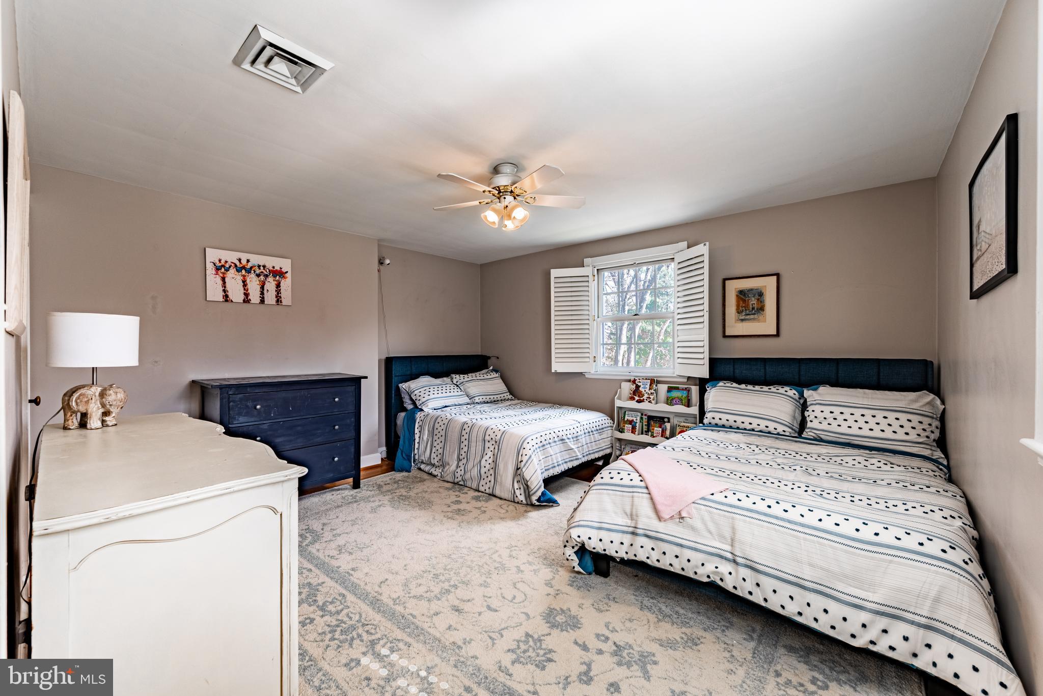 5 Middleton Court Baltimore, MD 21212 - Photo 22 of 38 Spacious Second Bedroom with Views!