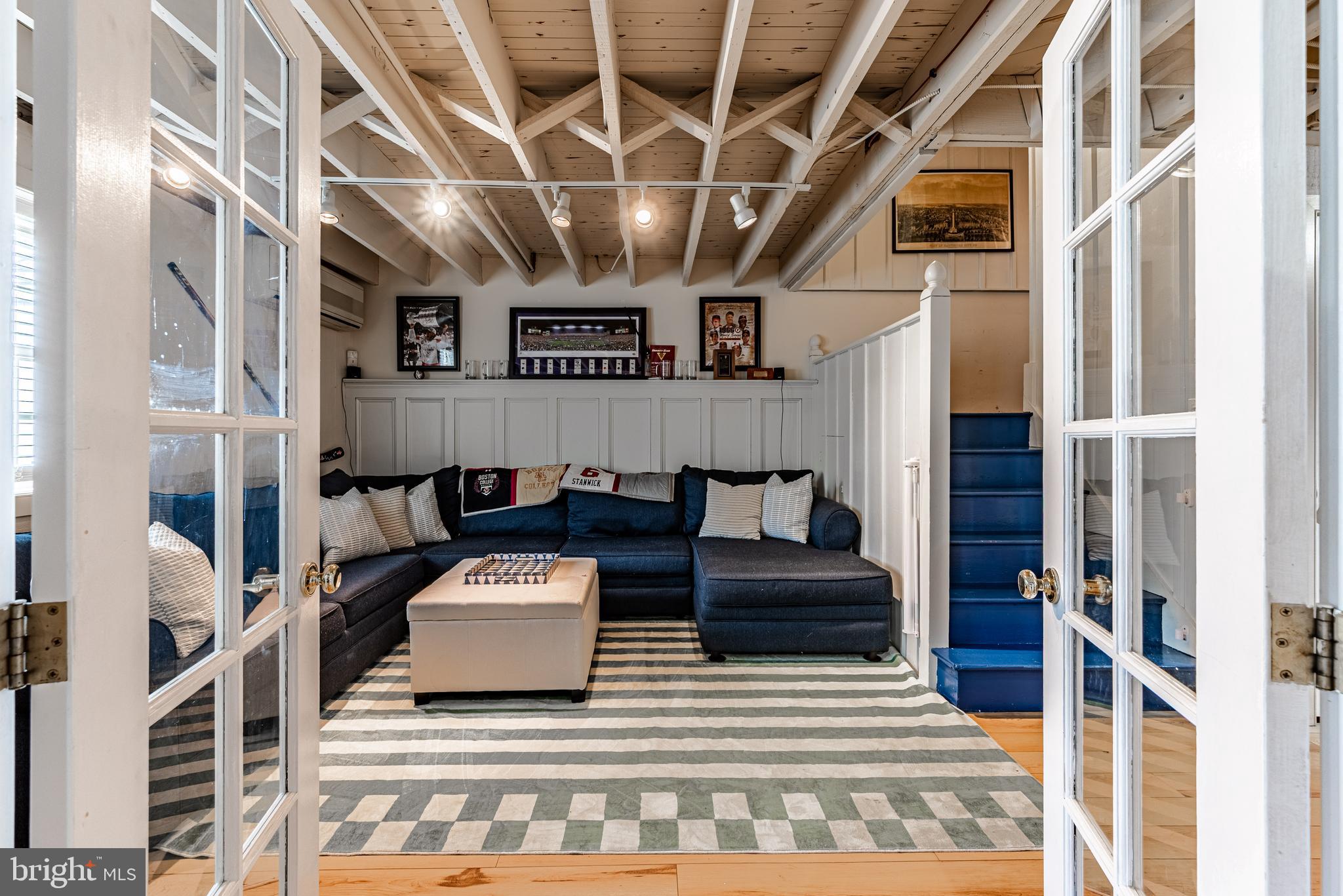 5 Middleton Court Baltimore, MD 21212 - Photo 26 of 38 Finished Lower Level Club Room