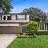 $2,700 | 325 Prince Edward Road, Glen Ellyn, IL 60137
