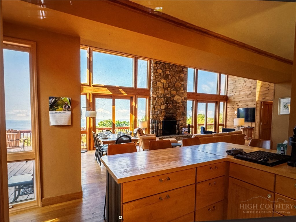 200 Summit Lodge Road Beech Mountain, NC 28604 - Photo 9 of 25