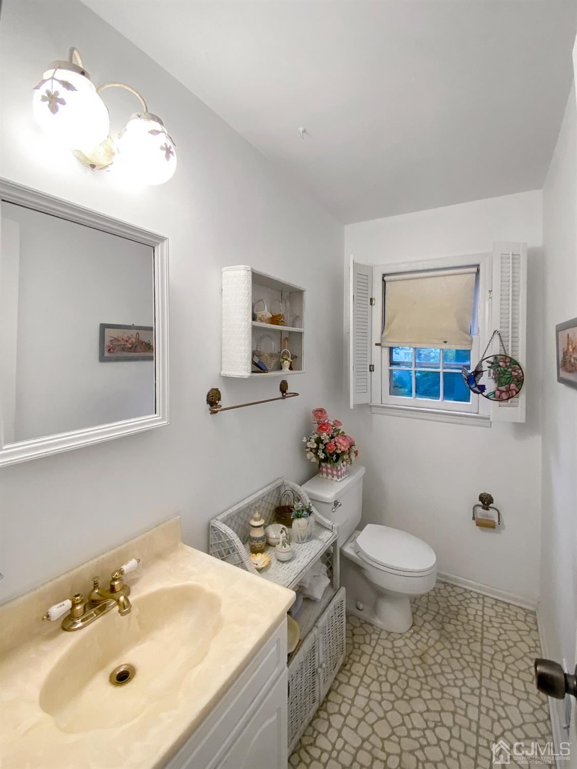 26 Dexter Road East Brunswick, NJ 08816 - Photo 13 of 22 Gallery Image 13
