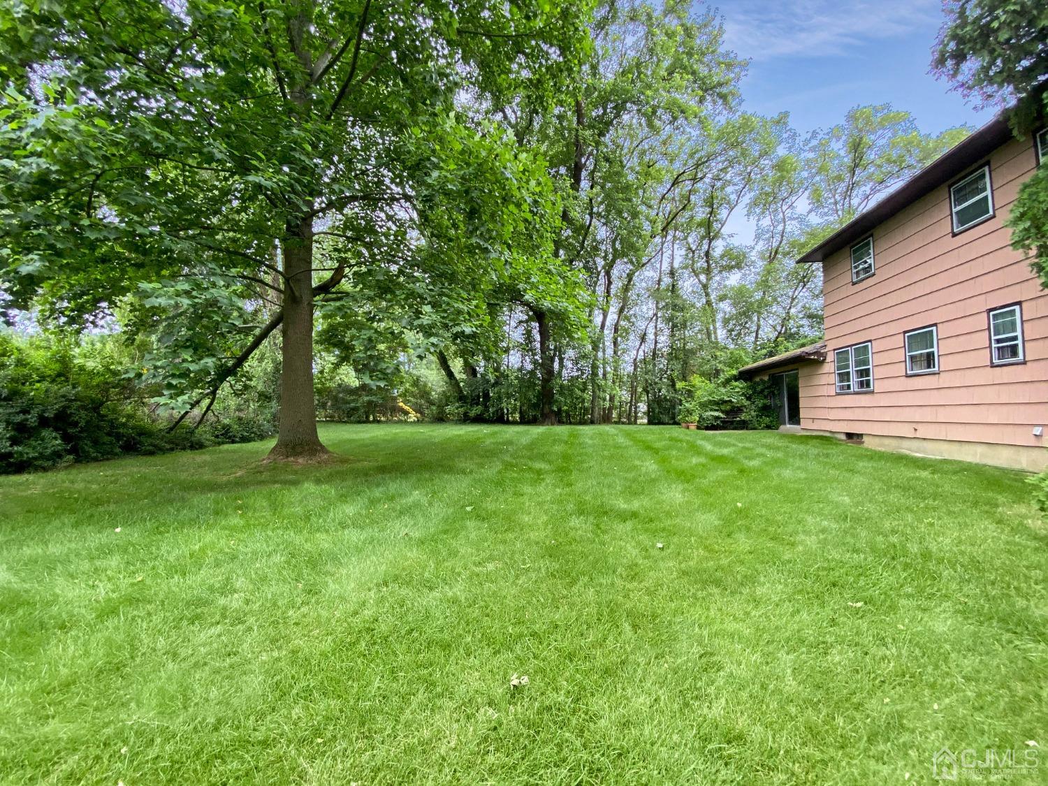 26 Dexter Road East Brunswick, NJ 08816 - Photo 21 of 22 Gallery Image 21
