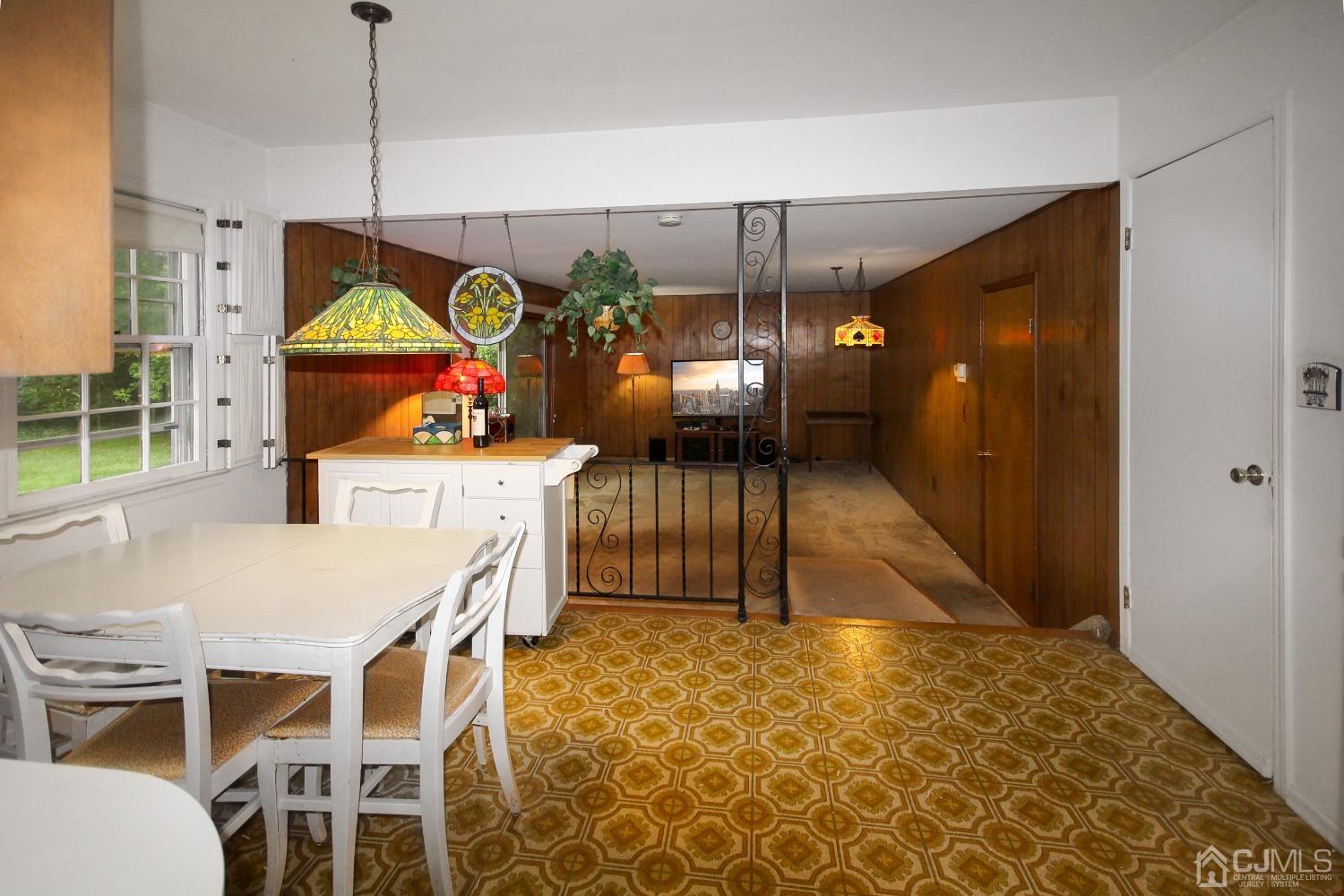 26 Dexter Road East Brunswick, NJ 08816 - Photo 10 of 22 Gallery Image 10