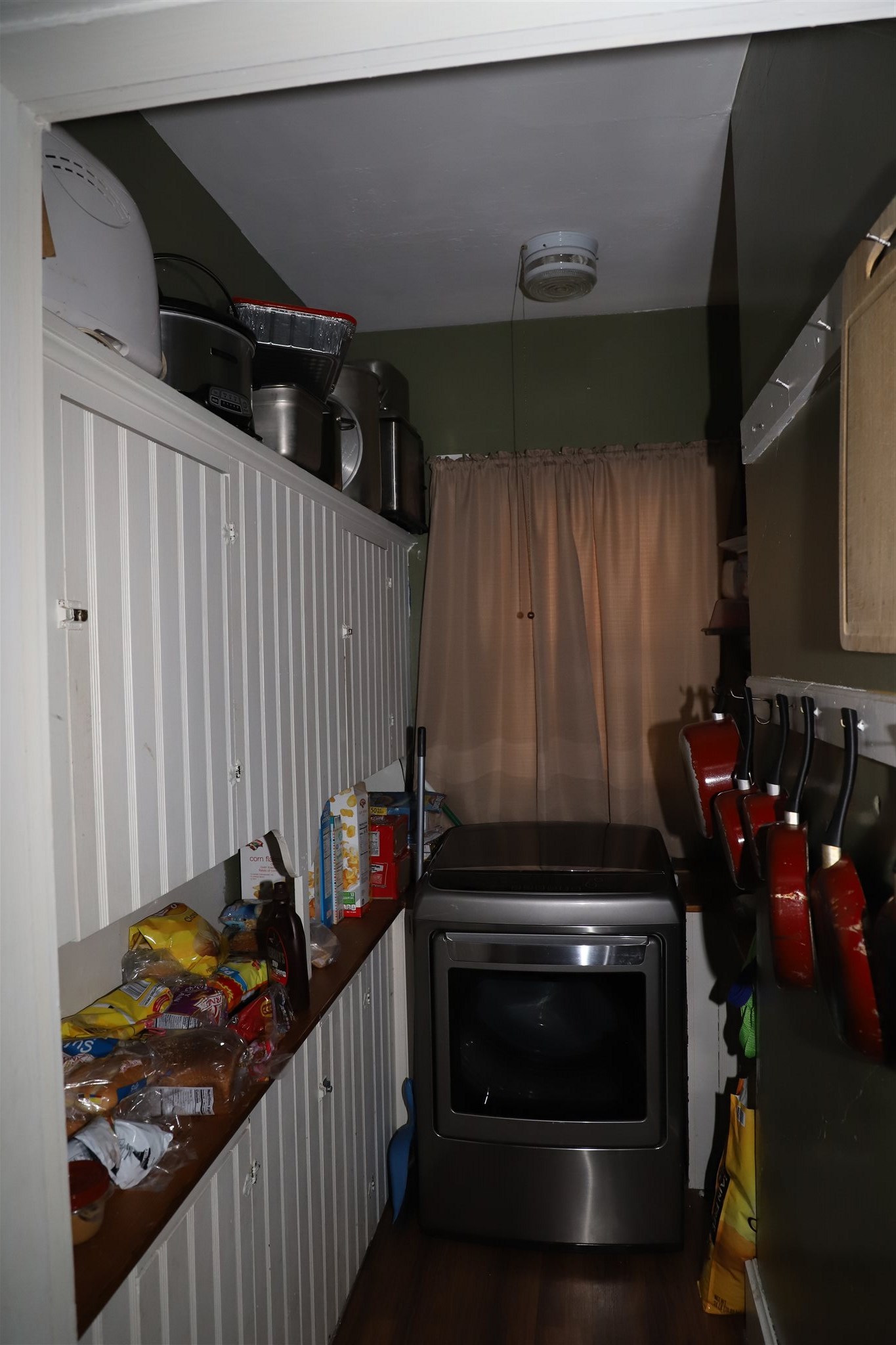 11 Tuttle Street Rockingham, VT 05101 - Photo 6 of 33