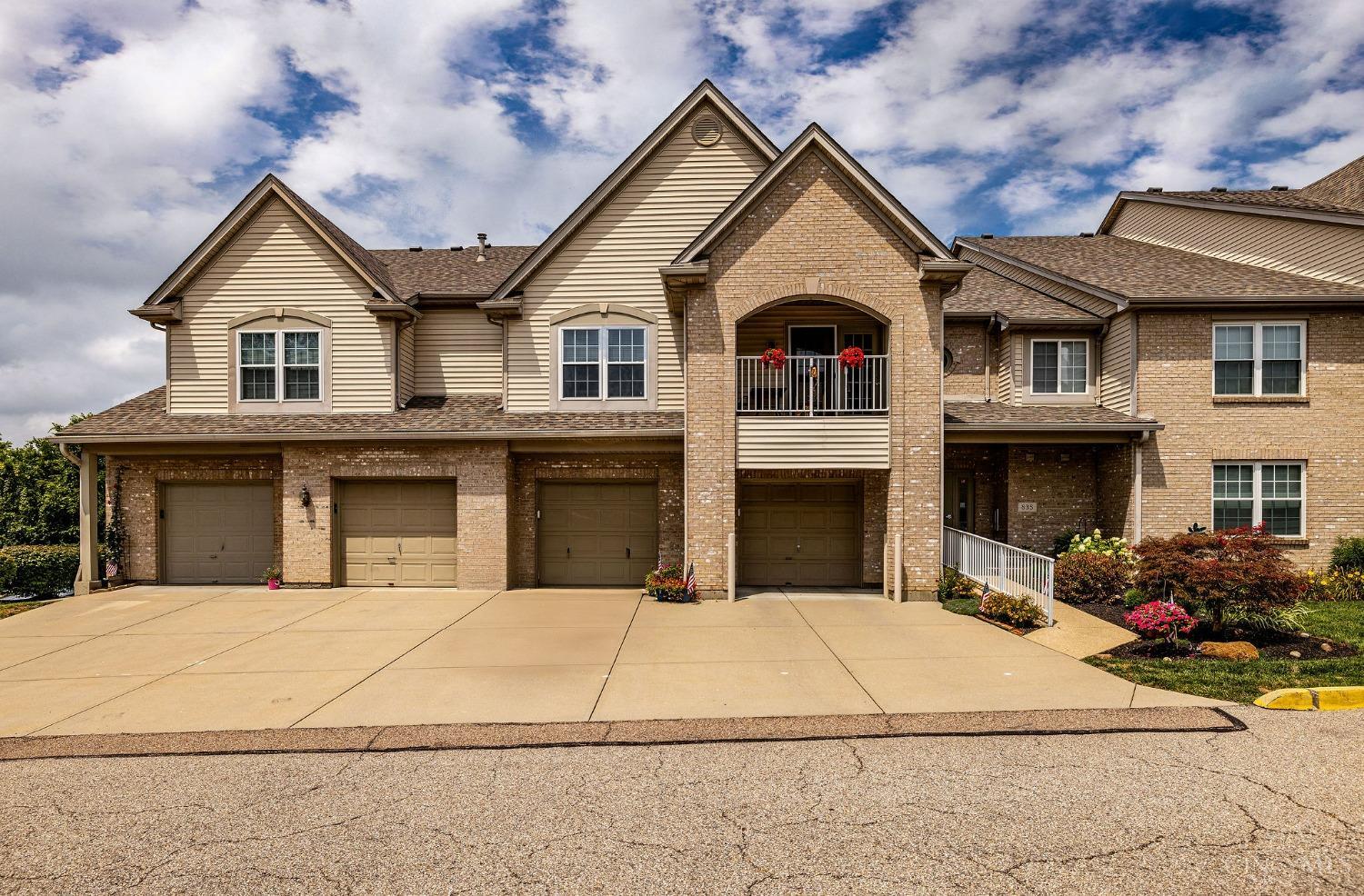835 Neeb Road, Unit 2 Cincinnati, OH 45233 - Photo 1 of 26 Gallery Image 1