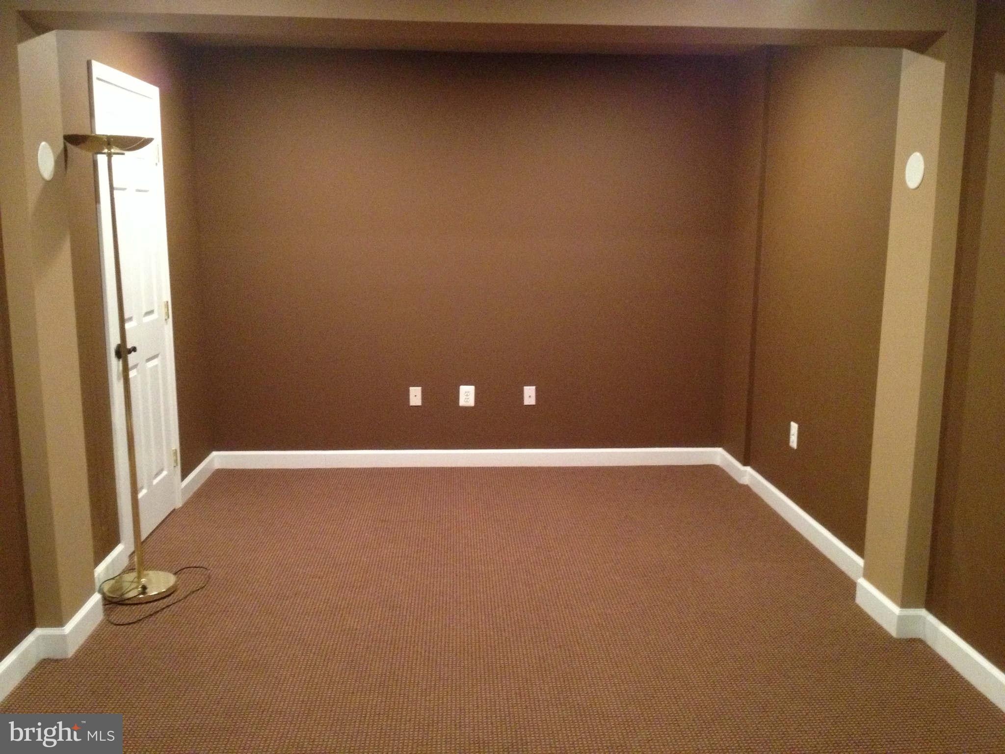 13717 Rockingham Road Germantown, MD 20874 - Photo 12 of 12 Basement