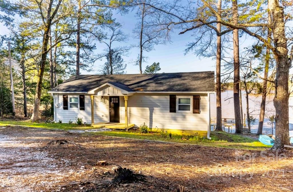 1613 Wateree Road, Unit 1 Winnsboro, SC 29180 - Photo 3 of 29 Gallery Image 3