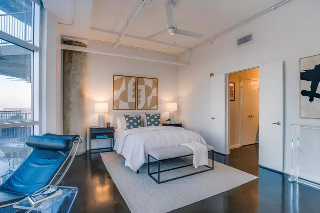 $435,000 | 1001 Belleview Street, Unit 708, Dallas, TX 75215