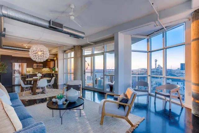 $435,000 | 1001 Belleview Street, Unit 708, Dallas, TX 75215